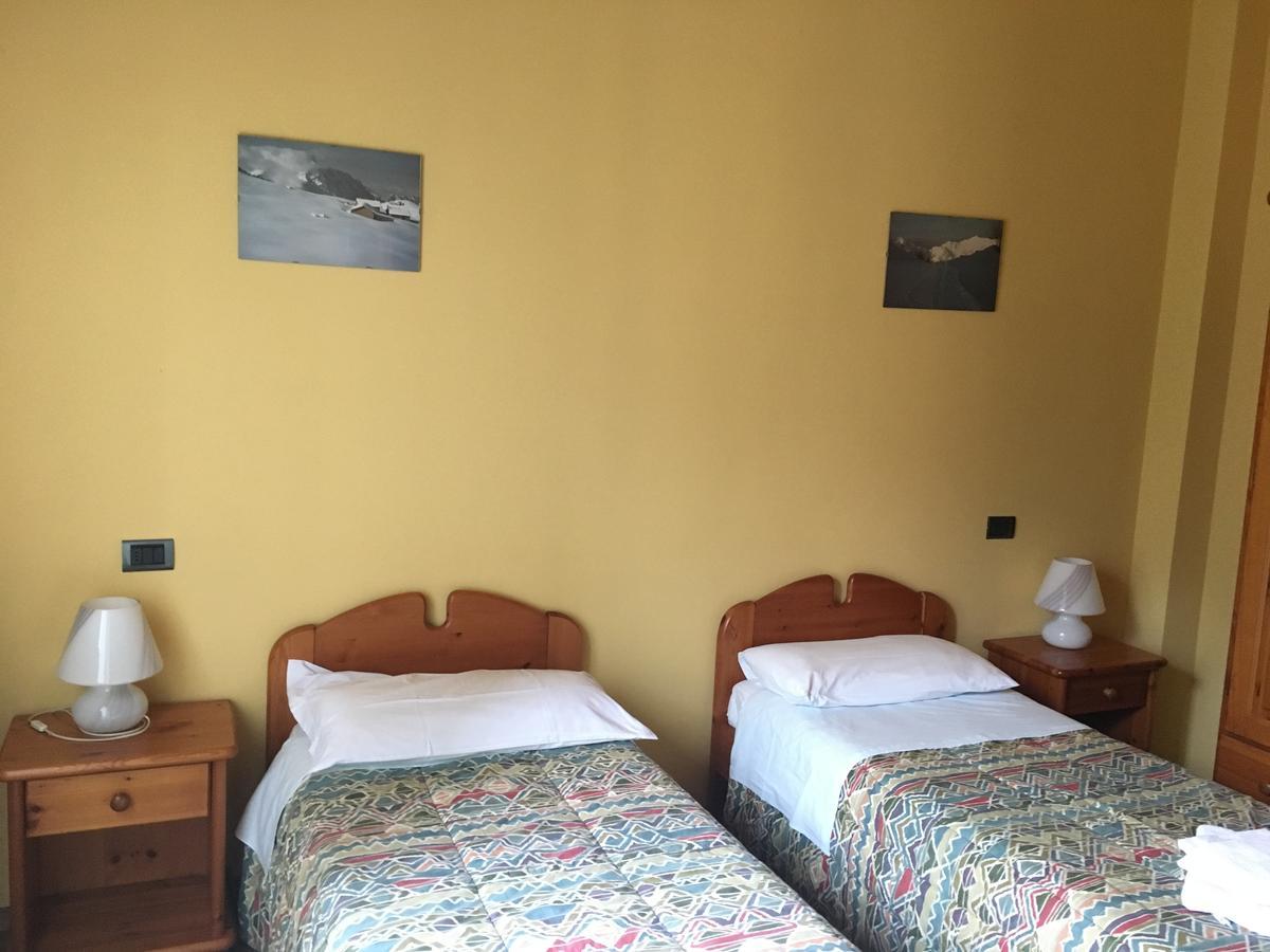 Sporting Club Hotel Ballabio Bagian luar foto