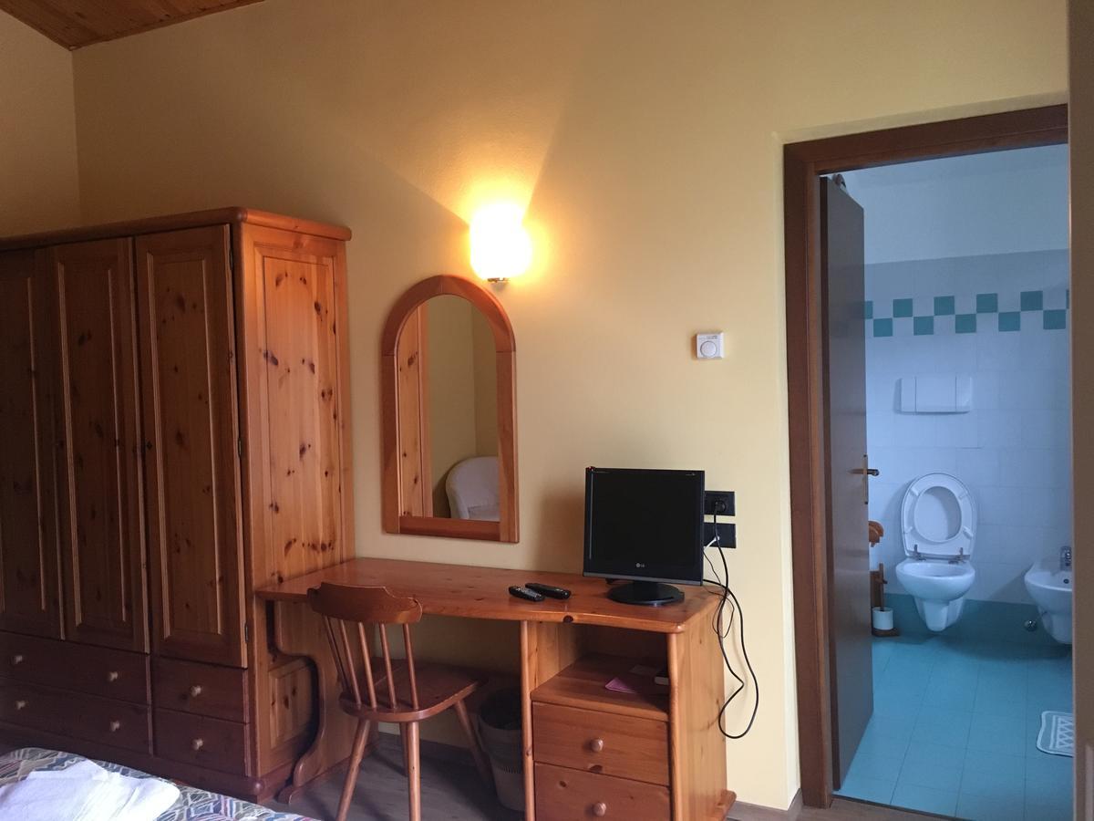 Sporting Club Hotel Ballabio Bagian luar foto