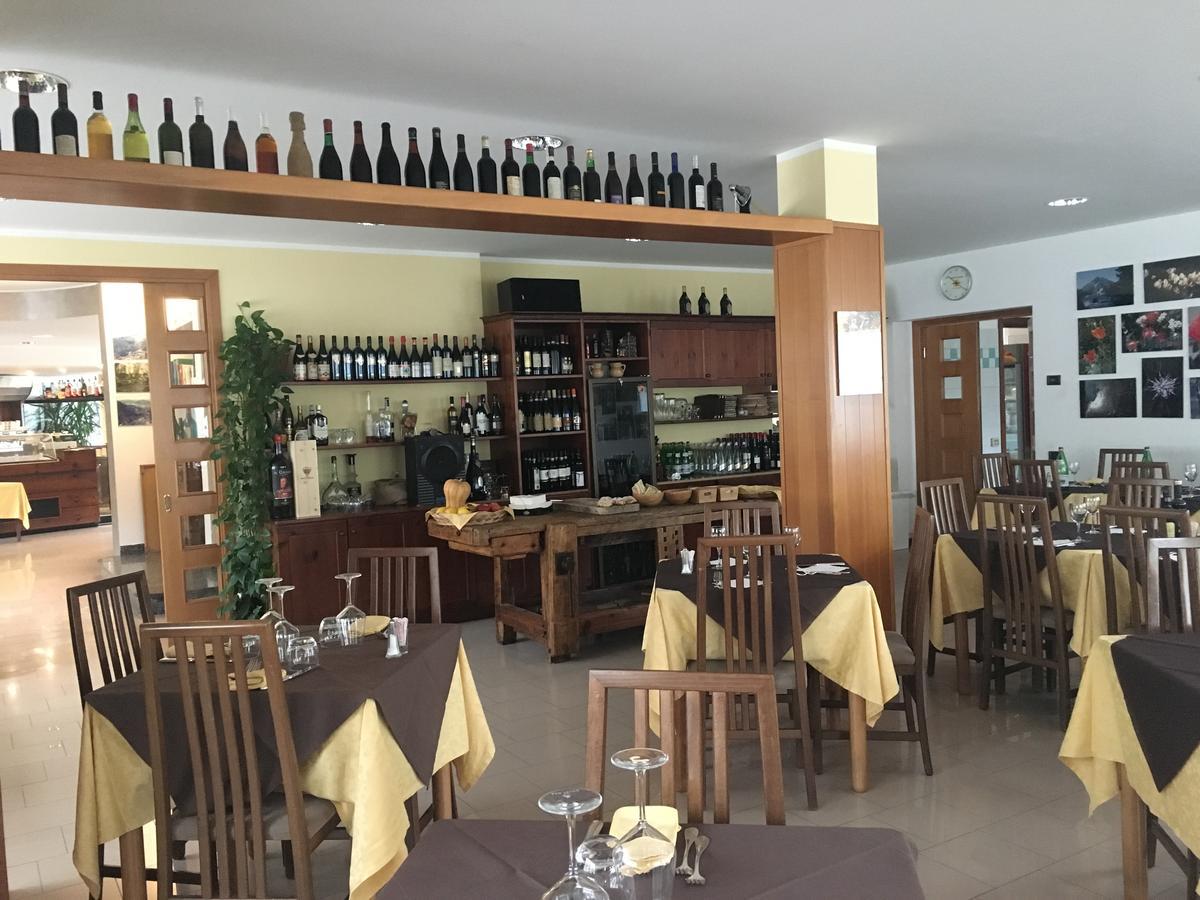 Sporting Club Hotel Ballabio Bagian luar foto
