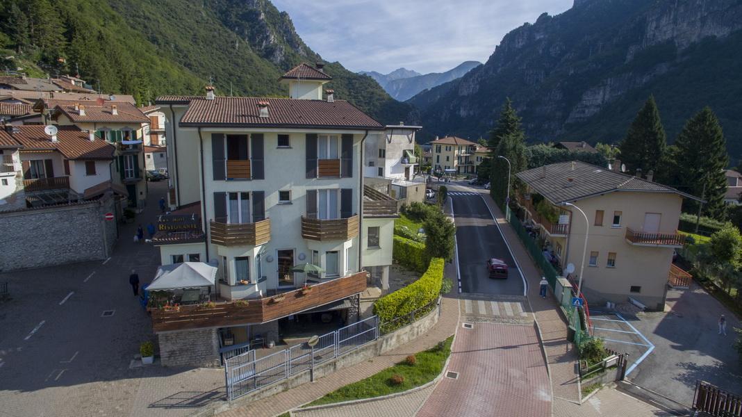 Sporting Club Hotel Ballabio Bagian luar foto