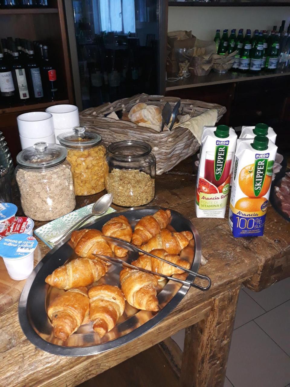 Sporting Club Hotel Ballabio Bagian luar foto